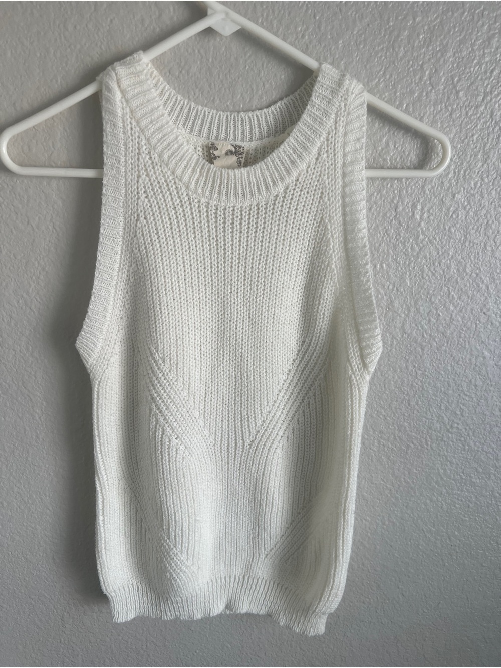 Blu Pepper White Knit Tank Sweater Small